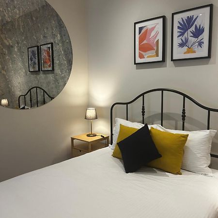 Angel Suites Nicosia Ngoại thất bức ảnh